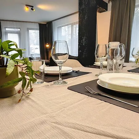 Modern With Terrace Tsjepelare